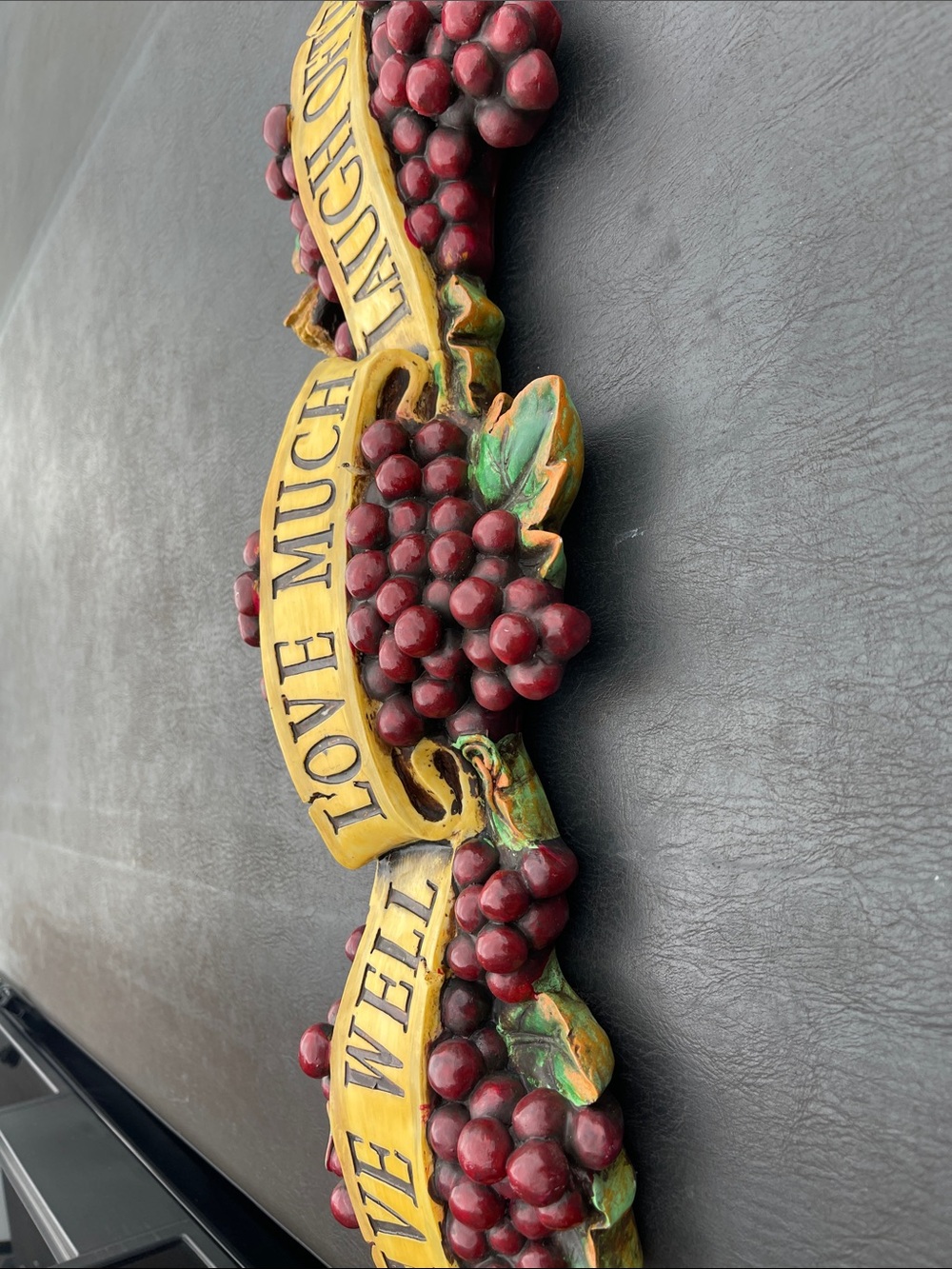 Decorative Grape Banner Wall Accent